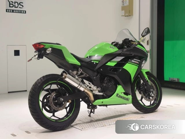 Проданный Kawasaki NINJA 250 2013 из Японии, фото 2