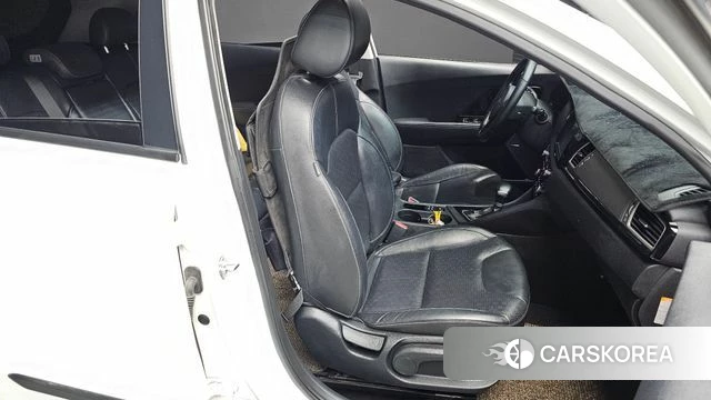 Kia Niro id 4643105 из Кореи 18