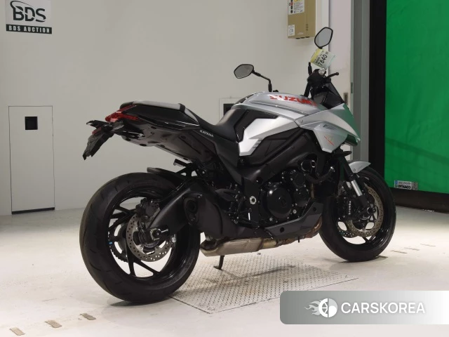 Проданный Suzuki GSX-S1000S Katana 2021 из Японии, фото 2