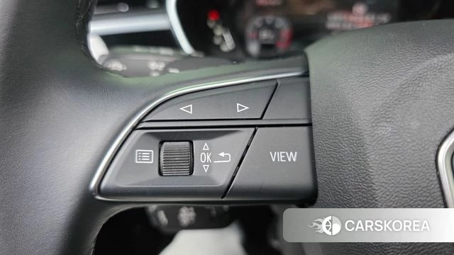 Audi Q3 (F3) id 4687340 из Кореи 18