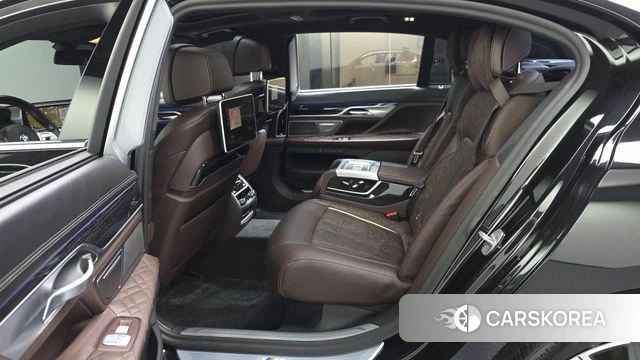 BMW 7 Series (G11) id 4383178 из Кореи 18