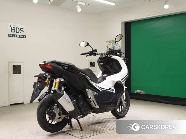 Проданный Honda ADV150 2019 из Японии, фото 2
