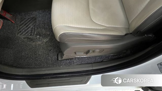 Kia Carnival 4th generation id 4230369 из Кореи 18