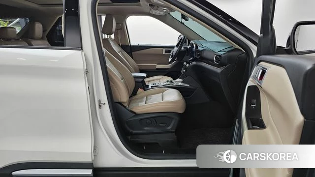 Ford Explorer 6th Generation id 4470338 из Кореи 18