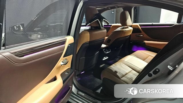 Lexus ES300h 7th generation id 4224481 из Кореи 18