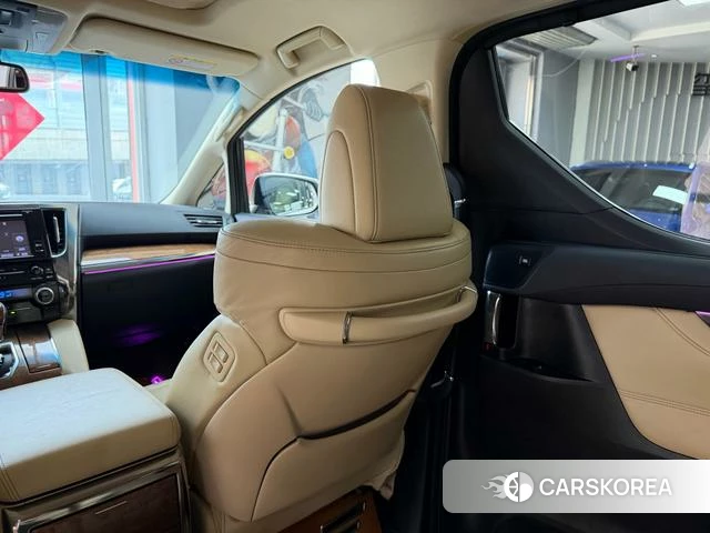 Toyota Elfa id 4208968 из Китая 18
