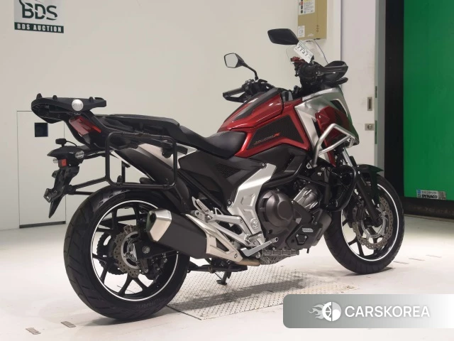 Проданный Honda NC750X DCT 2023 из Японии