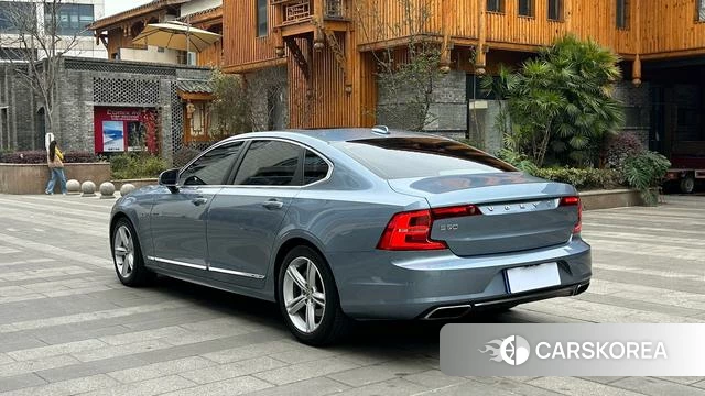 Volvo S90 id 4213869 из Китая 18