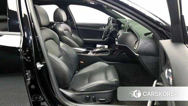 Kia Stinger id 4429867 из Кореи 18