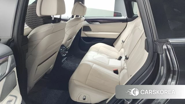 BMW 6 Series GT (G32) id 4187853 из Кореи 18