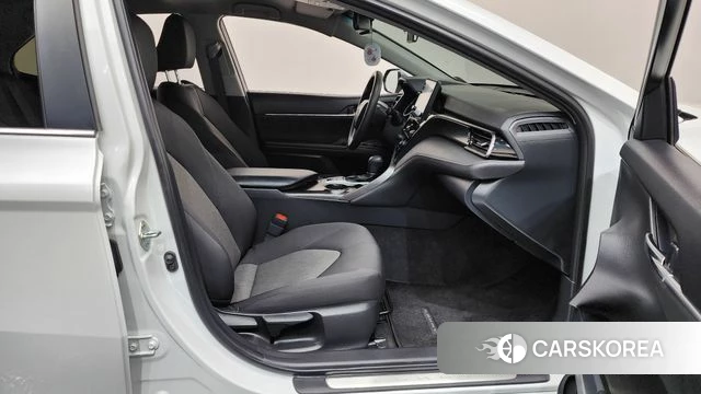 Toyota Camry (XV70) id 4612972 из Кореи 18