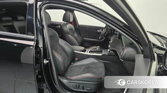 Kia Stinger Meister id 4542165 из Кореи 18