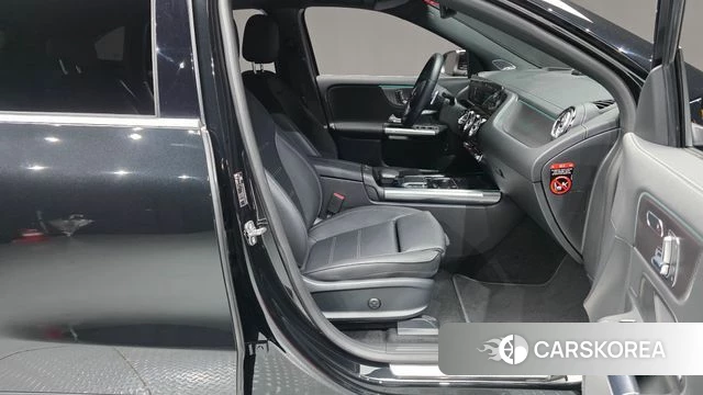 Mercedes-Benz EQA H243 id 4863340 из Кореи 18