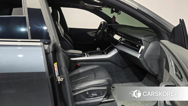 Audi Q8 (4M) id 4609303 из Кореи 18