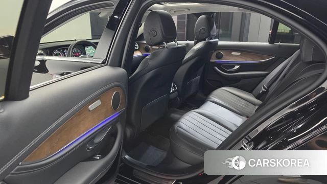 Mercedes-Benz E-Class W213 id 4746495 из Кореи 18