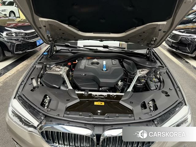 BMW 5 series PHEV id 4213373 из Китая 18