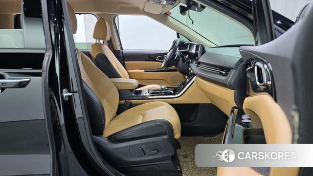 Kia Carnival 4th generation id 4202861 из Кореи 18