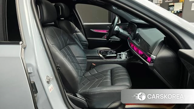 BMW i7 (G70) id 4905027 из Кореи 18
