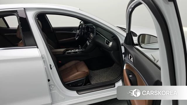 Genesis G70 id 4397570 из Кореи 18
