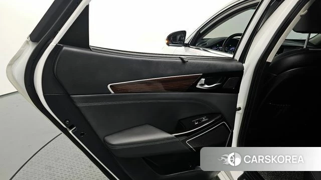 Kia Come New K7 id 4225687 из Кореи 18