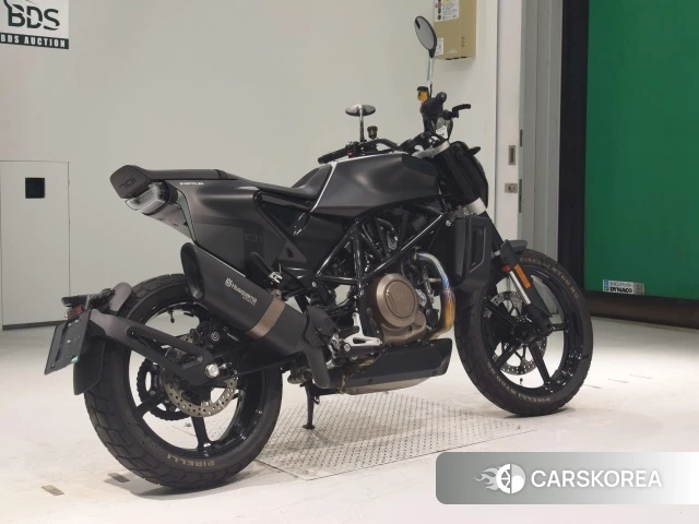 Проданный Husqvarna SVARTPILEN 701 2019 из Японии, фото 2