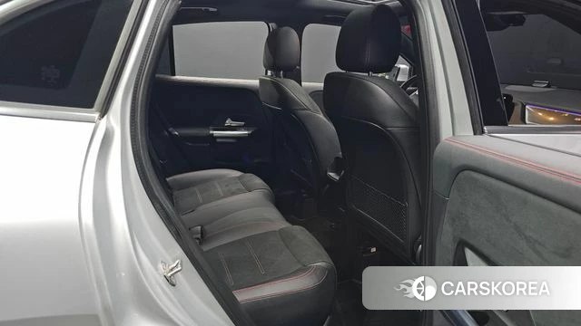 Mercedes-Benz GLA - Class H247 id 4331013 из Кореи 18