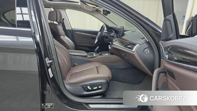 BMW 5 Series (G30) id 4355006 из Кореи 18