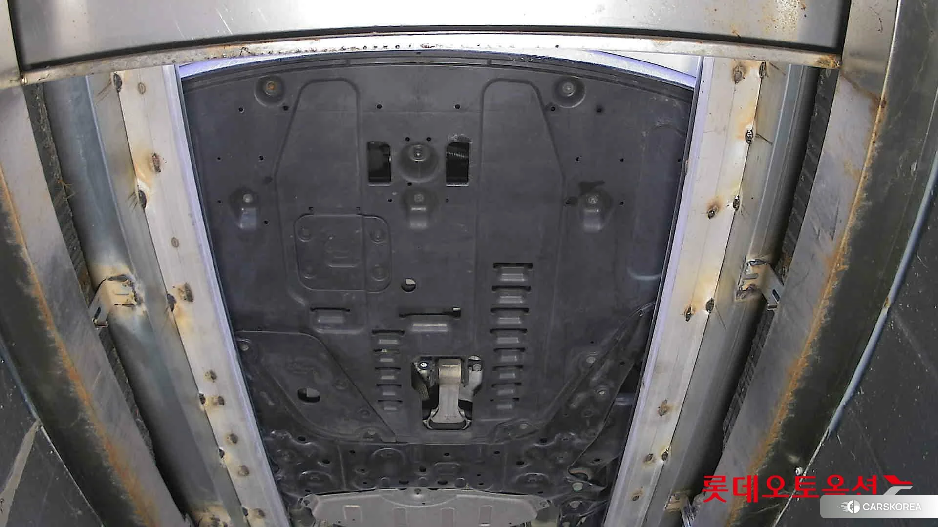 Kia Carnival id 3869418 из Кореи 18