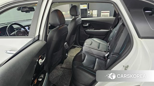 Kia Niro EV id 4304459 из Кореи 18