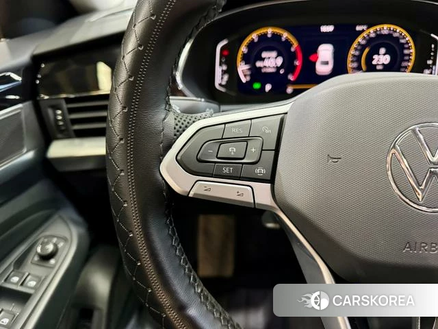Volkswagen Passat id 3876057 из Китая 18