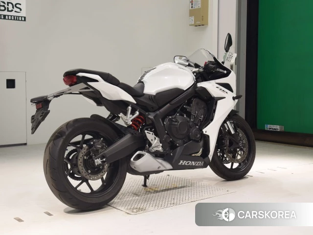 Проданный Honda CBR650R 2023 из Японии, фото 2