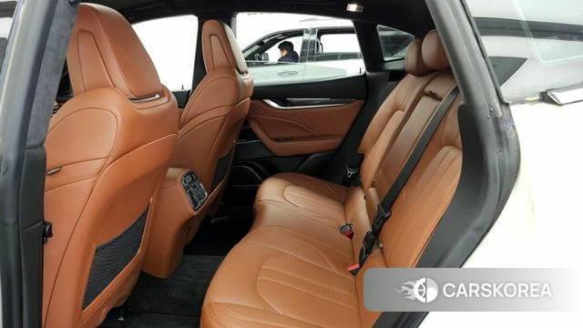 Maserati Levante id 4284972 из Кореи 18
