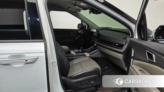Kia The New Carnival 4th Generation id 4427290 из Кореи 18