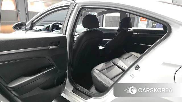 Hyundai Avante AD id 4944243 из Кореи 18