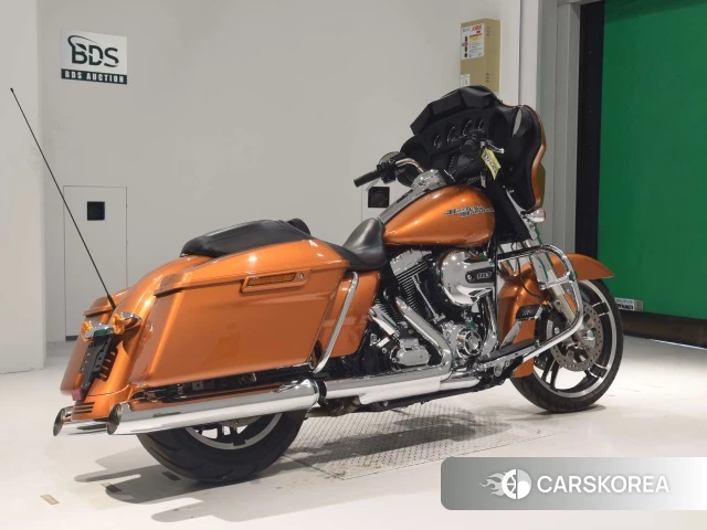 Проданный Harley-Davidson Street Glide FLHX1690 2014 из Японии