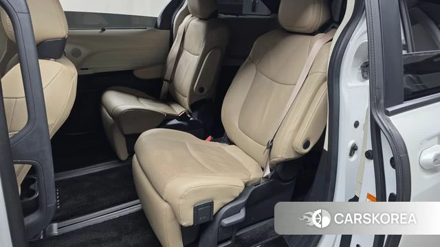 Toyota Sienna 4th Generation id 4602731 из Кореи 18