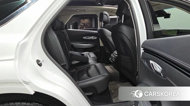 Genesis GV70 id 4445699 из Кореи 18