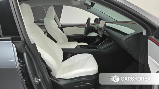 Tesla Model Y id 4715077 из Кореи 18