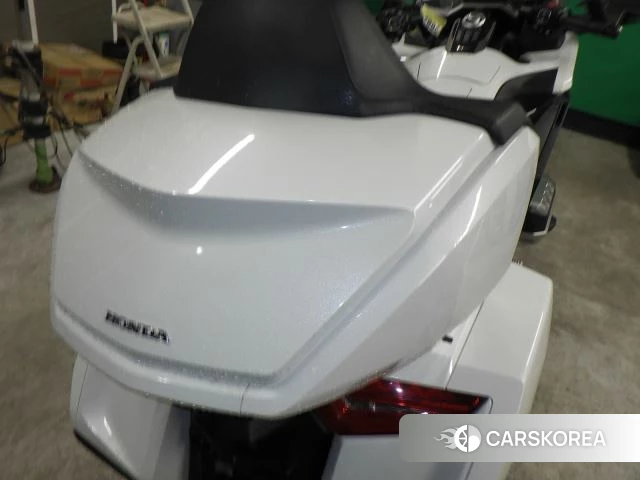 Honda GL1800 TOUR id 3947873 из Японии 18