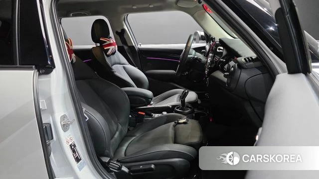 Mini Cooper id 4898337 из Кореи 18