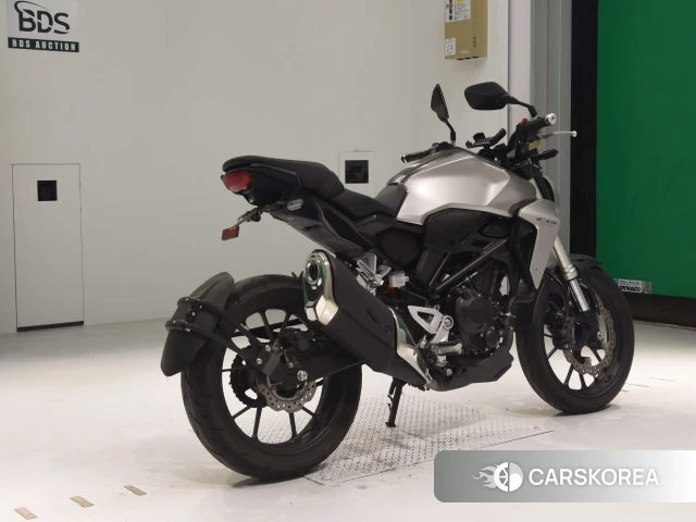 Проданный Honda CB250R id 4162116 из Японии, фото 2