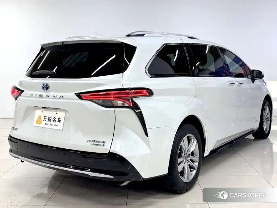 Toyota Sienna id 4583797 из Китая 18