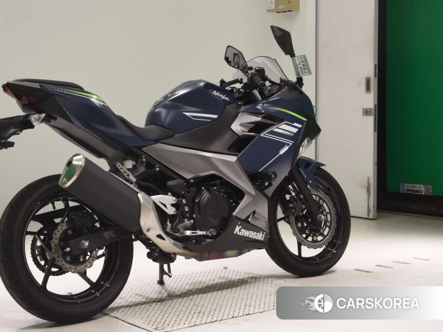 Проданный Kawasaki NINJA 400 2022 из Японии, фото 2
