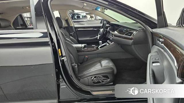 Genesis G90 id 4416901 из Кореи 18
