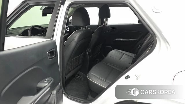 Hyundai Venue id 4542965 из Кореи 18