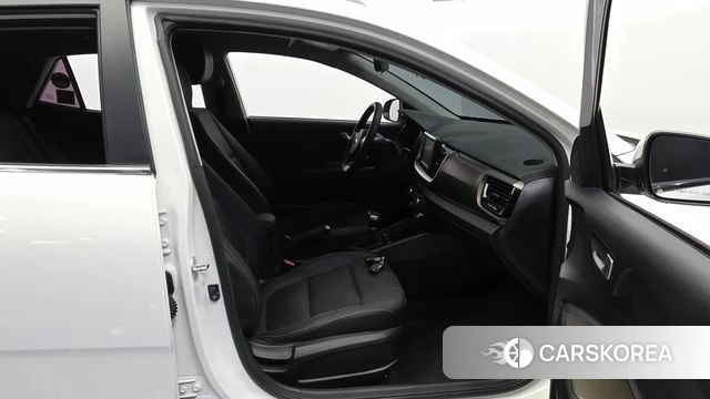 Kia Stonic id 4605058 из Кореи 18