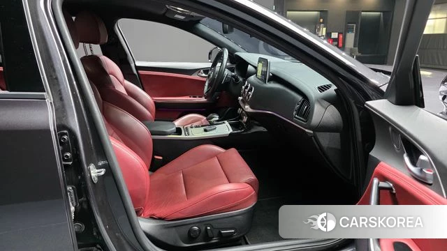 Kia Stinger id 4836816 из Кореи 18