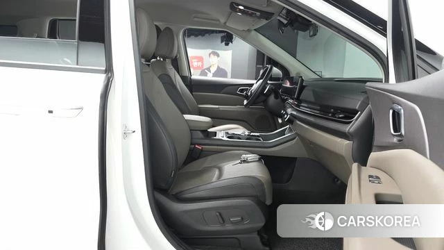 Kia The New Carnival 4th Generation id 4474630 из Кореи 18