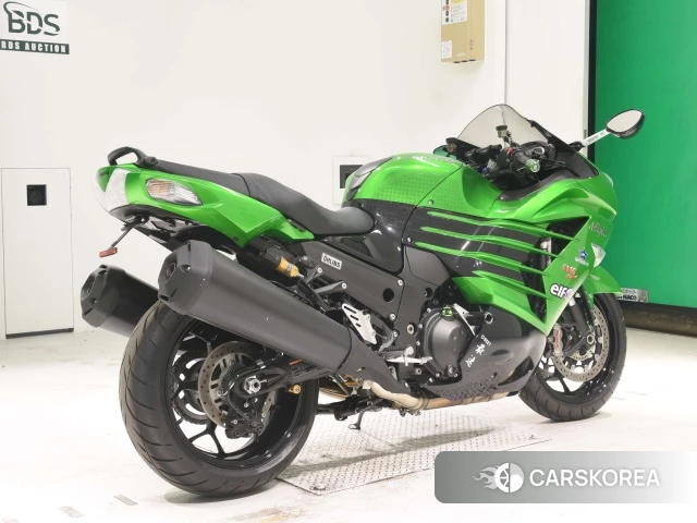 Проданный Kawasaki ZX-14R NINJA ABS 2017 из Японии, фото 2