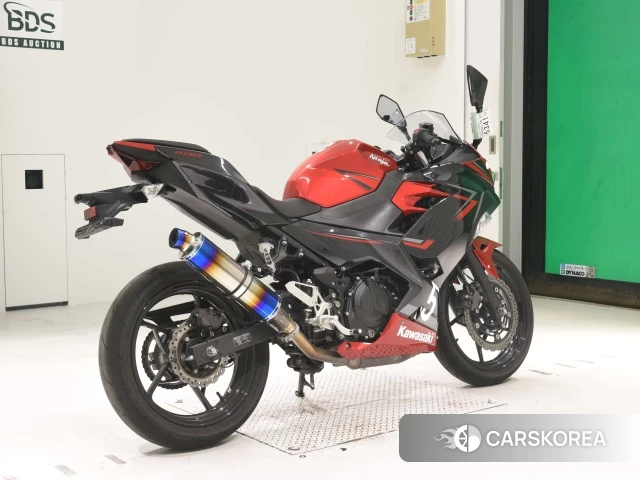 Проданный Kawasaki NINJA 400 2019 из Японии